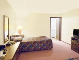 Americas Best Value Inn Laramie Bagian luar foto